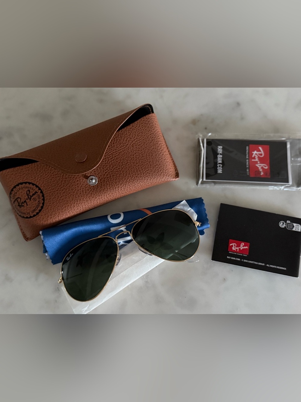 Ray-Ban Gold Frame Aviator Sunglasses with Dark Green Lenses